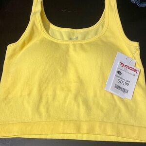 Yellow color seamless patting included sportswear profit